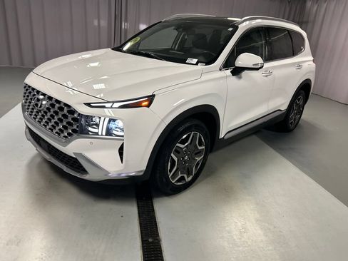 Used 2023 Hyundai Santa Fe Limited FWD image 3