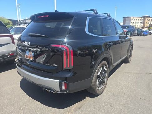 Certified 2023 Kia Telluride EX w/ EX Captain's Chair Package AWD/4WD image 4