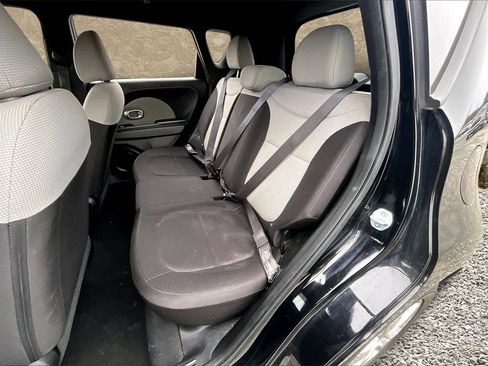 Used 2019 Kia Soul image 18
