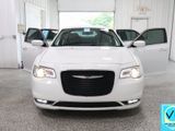 Used 2017 Chrysler 300 Limited w/ Driver Convenience Group image 5