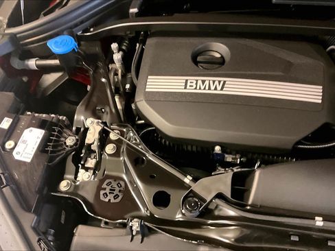 New 2026 BMW X2 xDrive28i w/ Technology Package AWD/4WD image 17