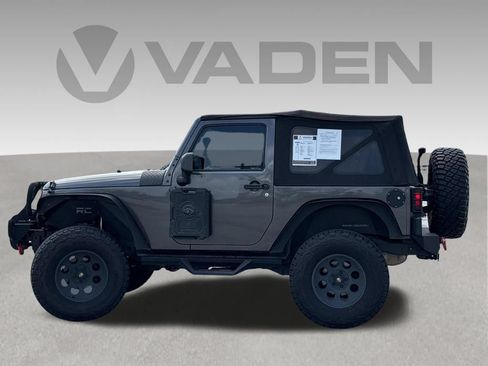 Used 2016 Jeep Wrangler Sport w/ Quick Order Package 24S AWD/4WD image 12