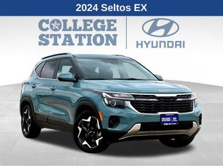 Used 2024 Kia Seltos EX video 1