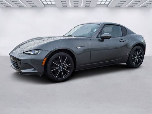 Used 2025 MAZDA MX-5 Miata RF Grand Touring RWD image 9