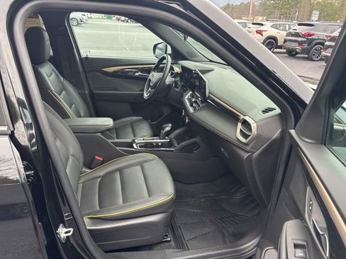 Used 2024 Chevrolet TrailBlazer ACTIV w/ Driver Confidence Package image 23