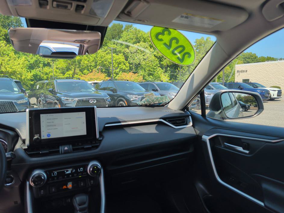 Used 2023 Toyota RAV4 XLE w/ Convenience Package AWD/4WD image 10