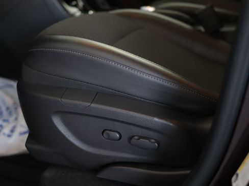 Used 2017 Buick Encore Preferred image 19