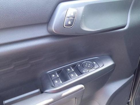 New 2024 Ford Ranger XL RWD image 8