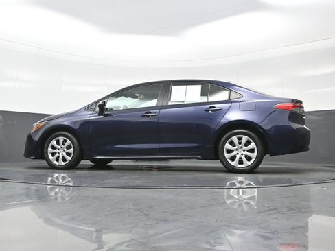 Used 2024 Toyota Corolla LE FWD image 28