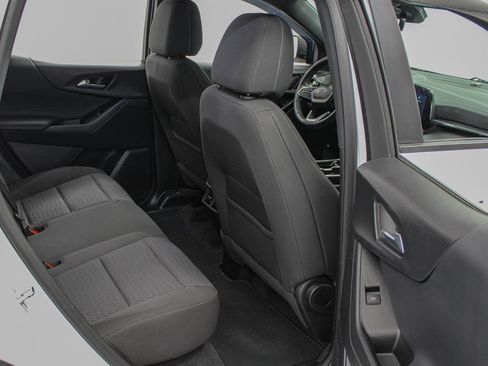 Used 2025 Chevrolet Equinox LT w/ Safety and Technology Package FWD image 21