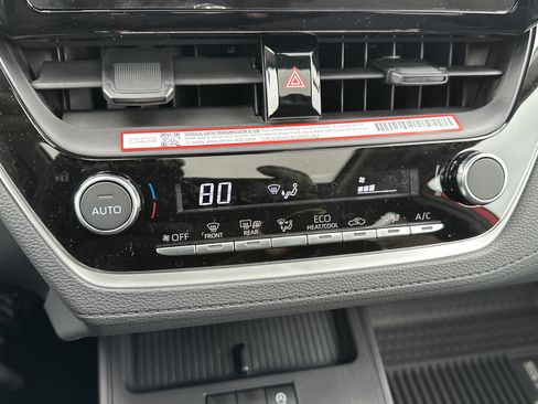 New 2026 Toyota Corolla Cross LE w/ Moonroof Package image 23