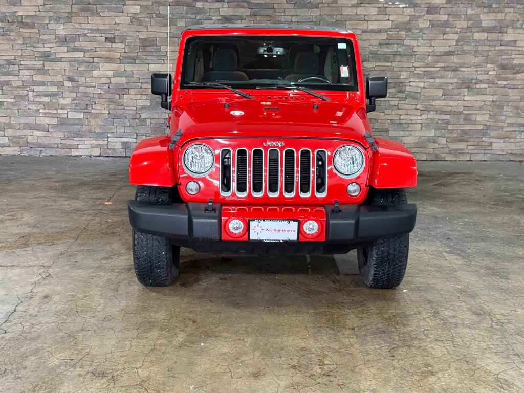 Used 2018 Jeep Wrangler Unlimited Sahara w/ Connectivity Group AWD/4WD image 9