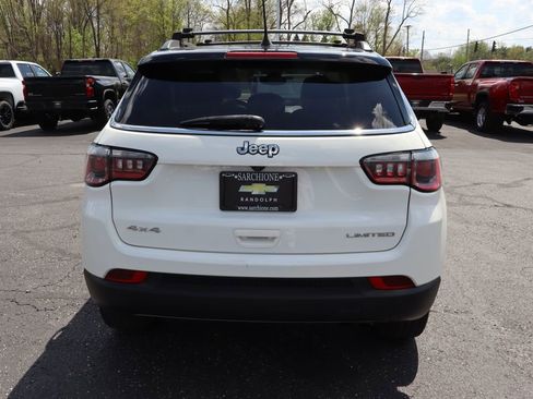 Used 2017 Jeep Compass Limited w/ Navigation Group AWD/4WD image 38