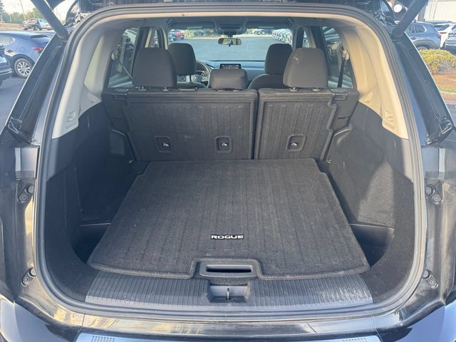 Used 2026 Nissan Rogue SV FWD image 29