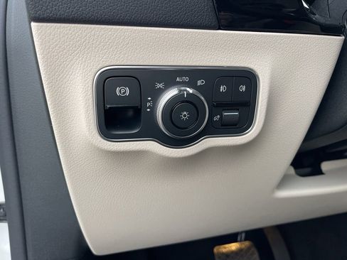 New 2026 Mercedes-Benz GLA 250 4MATIC image 18