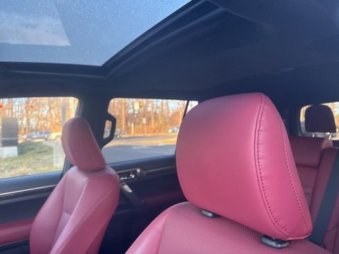 Used 2023 Lexus GX 460 Premium image 12