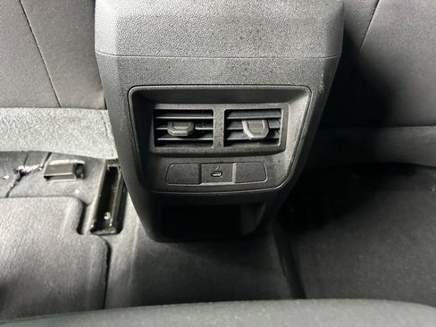 Used 2023 Chevrolet Colorado LT w/ LT Convenience Package RWD image 43
