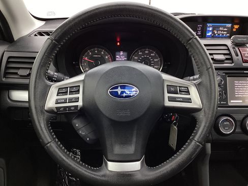 Used 2014 Subaru Forester 2.5i Limited AWD/4WD image 32
