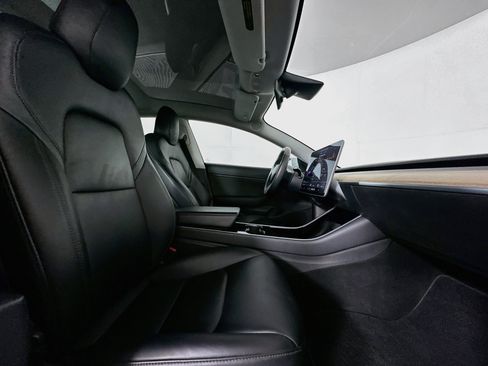 Used 2020 Tesla Model 3 Long Range AWD/4WD image 31