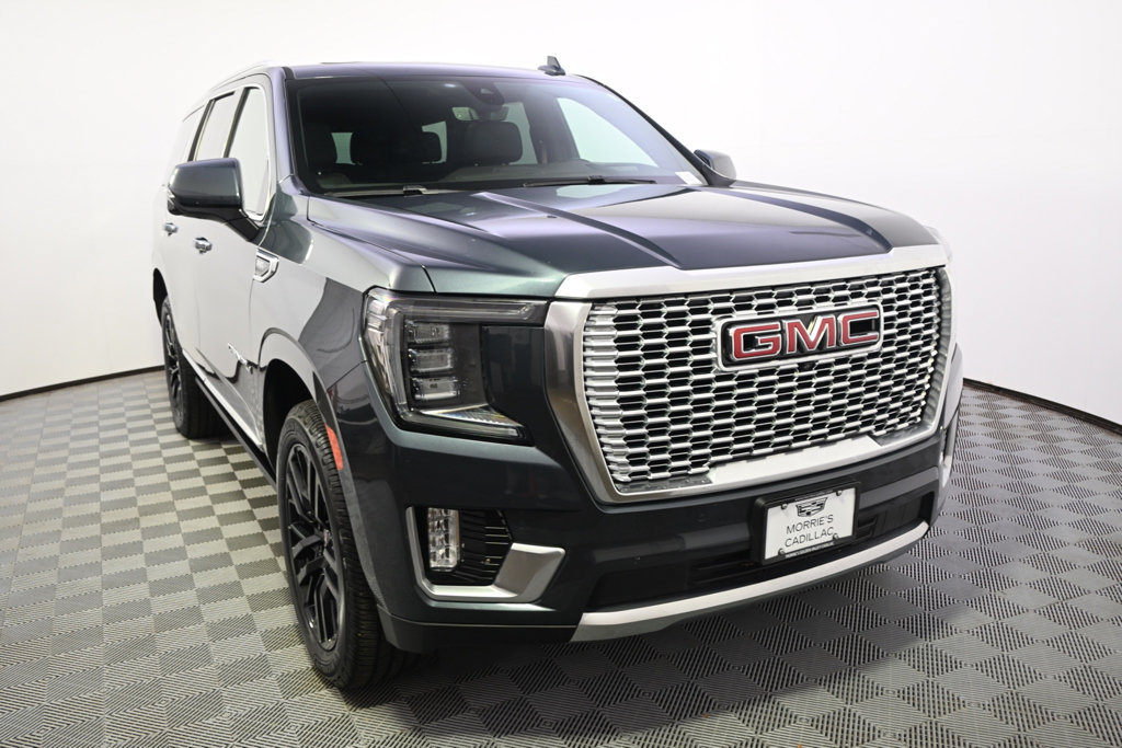 Used 2021 GMC Yukon Denali w/ Denali Premium Package AWD/4WD image 9