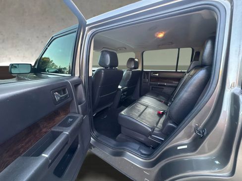 Used 2014 Ford Flex Limited FWD image 30