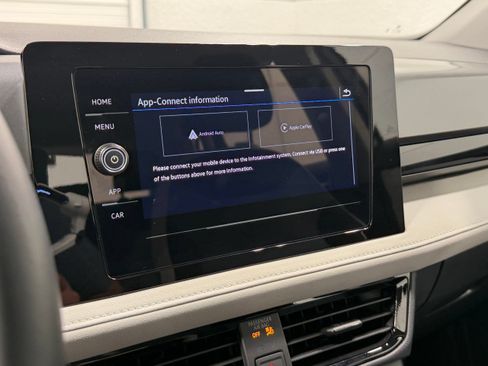 Used 2026 Volkswagen Taos S FWD image 39