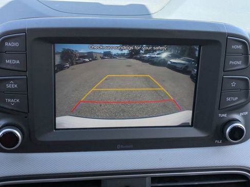 Used 2019 Hyundai Kona SE FWD image 22