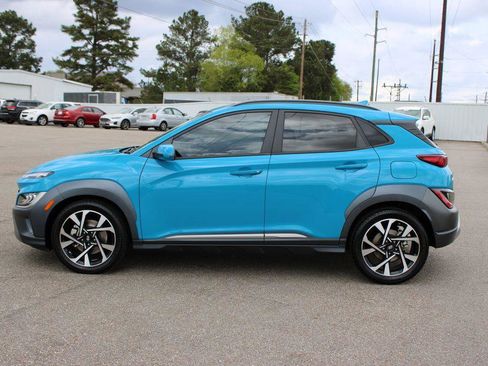 Used 2022 Hyundai Kona Limited FWD image 3