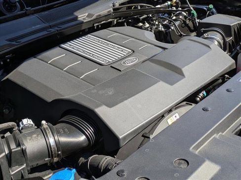 New 2026 Land Rover Defender 90 V8 AWD/4WD image 19