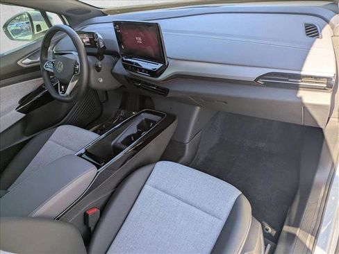 Used 2023 Volkswagen ID.4 Pro image 22