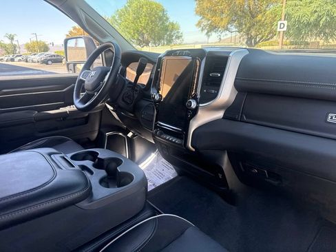 Used 2024 RAM 2500 Laramie AWD/4WD image 17