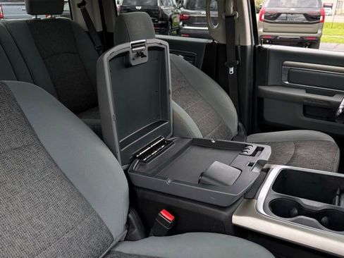 Used 2017 RAM 1500 Big Horn AWD/4WD image 26