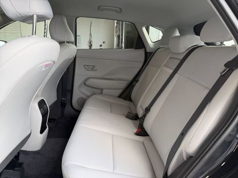 Used 2025 Hyundai Kona SEL image 25