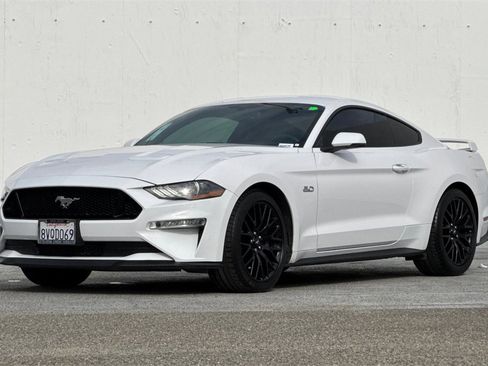 Used 2020 Ford Mustang GT Premium w/ GT Performance Package image 8