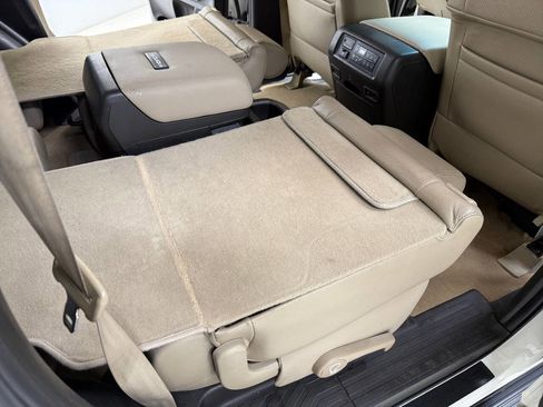 Used 2011 Toyota Sequoia Platinum image 68