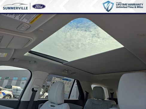 New 2026 Ford Explorer Platinum w/ LUX Leather Package image 34