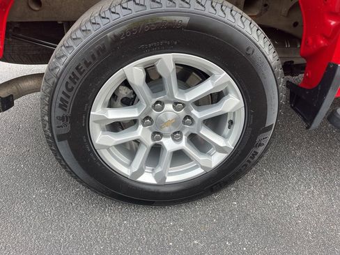 Used 2024 Chevrolet Silverado 1500 LT image 19