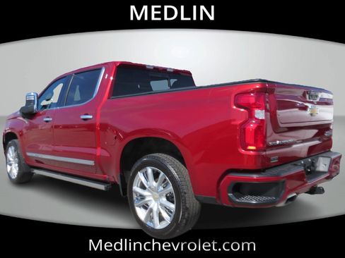 Used 2024 Chevrolet Silverado 1500 High Country w/ High Country Premium Package image 8