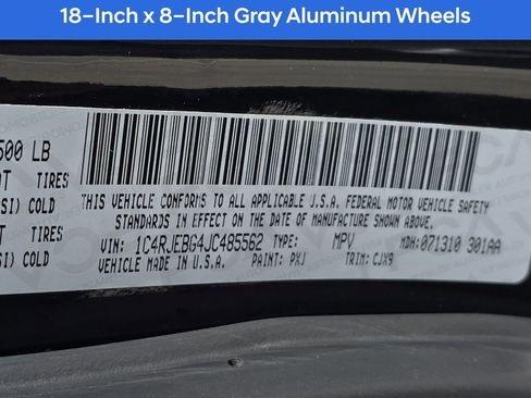 Used 2018 Jeep Grand Cherokee Limited image 31