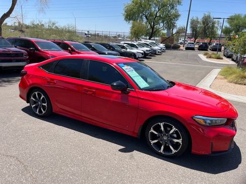 Used 2025 Honda Civic Sport image 19