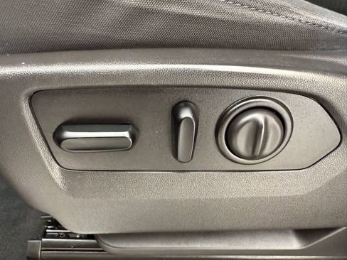 Used 2020 Chevrolet Silverado 1500 RST w/ All-Star Edition image 25