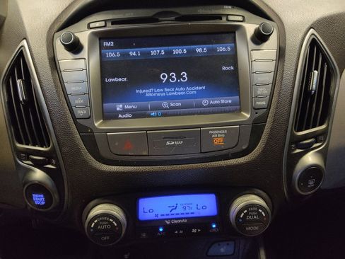 Used 2015 Hyundai Tucson Limited w/ Option Group 03 FWD image 25