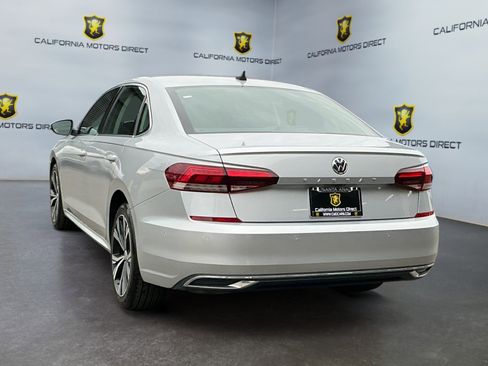 Used 2020 Volkswagen Passat 2.0T SEL image 7