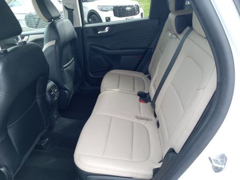 Used 2022 Ford Escape SEL w/ Technology Package AWD/4WD image 24