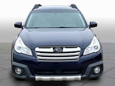 Used 2014 Subaru Outback 2.5i Limited w/ Moonroof Package AWD/4WD image 4