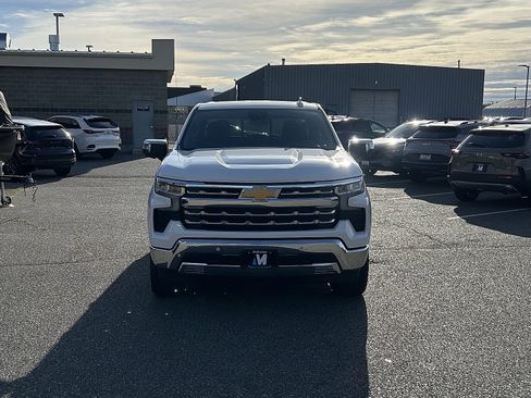 Used 2025 Chevrolet Silverado 1500 LTZ w/ Technology Package AWD/4WD image 8