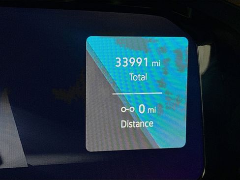 Used 2025 Volkswagen Atlas SE image 18