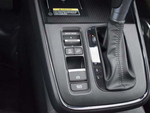 Used 2025 Honda CR-V EX-L image 10