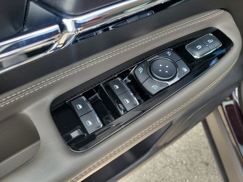 Certified 2023 Lincoln Corsair FWD image 13