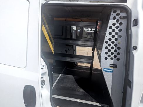 Used 2020 RAM ProMaster City Tradesman image 11